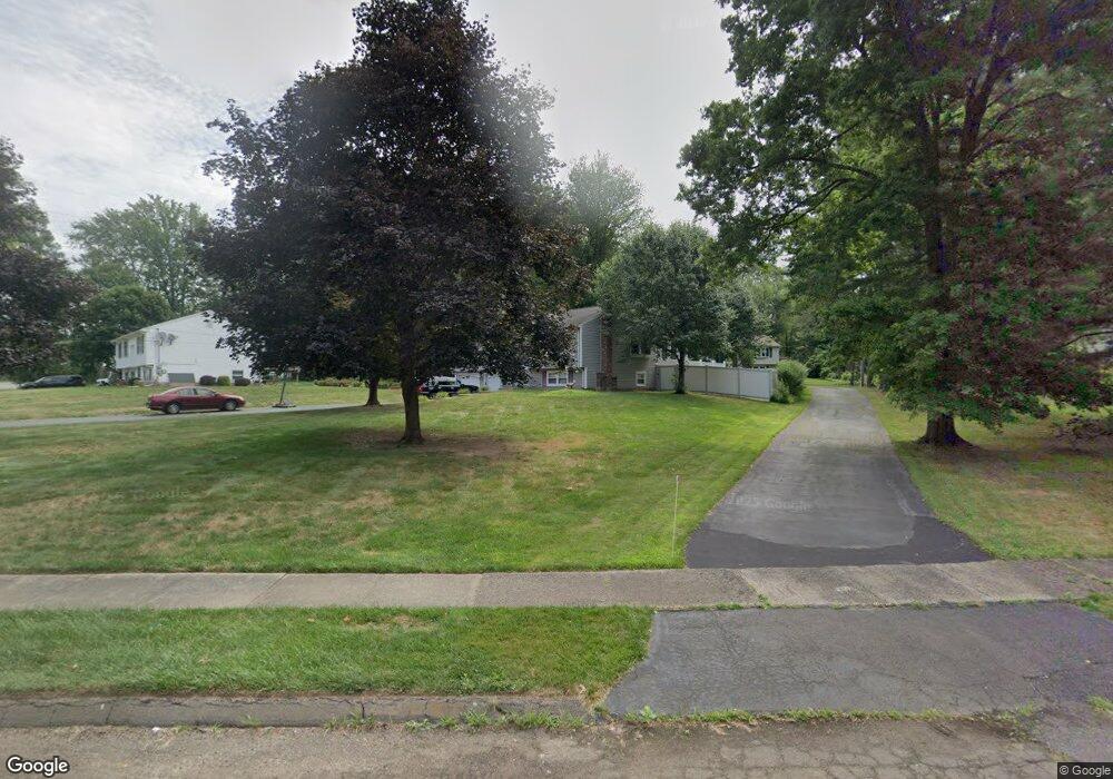 7 Docker Dr, Wallingford, CT 06492 - photo 1