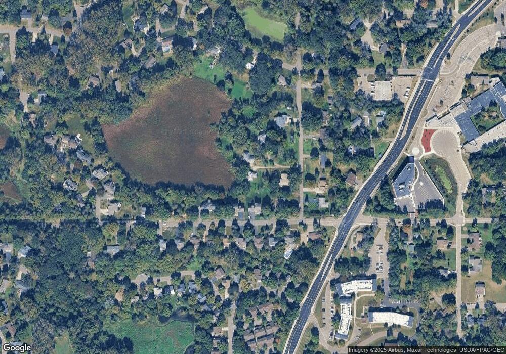 5724 Bluebird Ln, Minnetonka, MN 55345 - photo 1