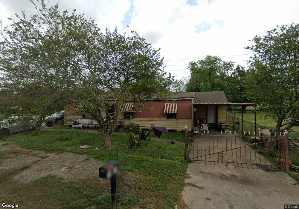 1915 Spence St, Houston, TX 77093 - photo 1