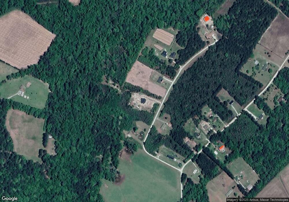 191 Tracy Dr, Burgaw, NC 28425 - photo 1