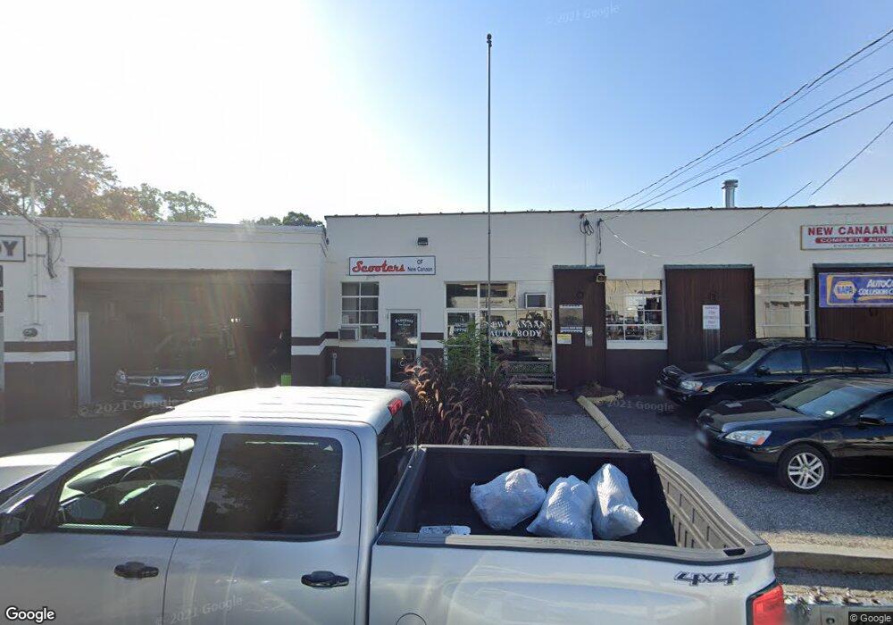 32 Cross St, New Canaan, CT 06840 - photo 1