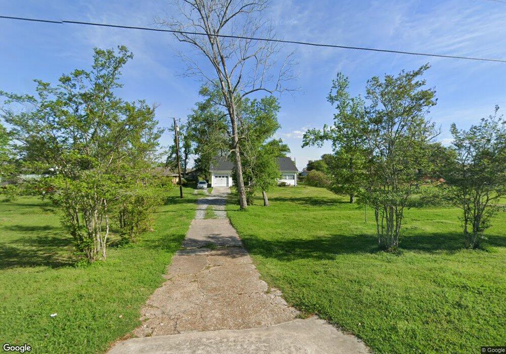 620 W Lagrange St, Lake Charles, LA 70605 - photo 1
