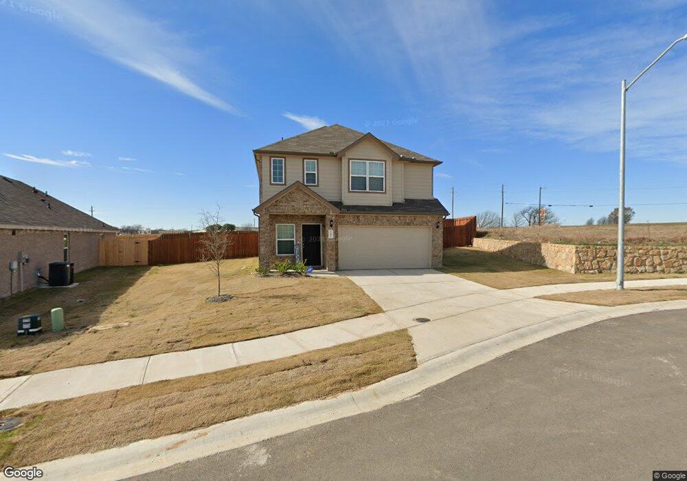 1301 Kinglet Dr, Ennis, TX 75119 - photo 1