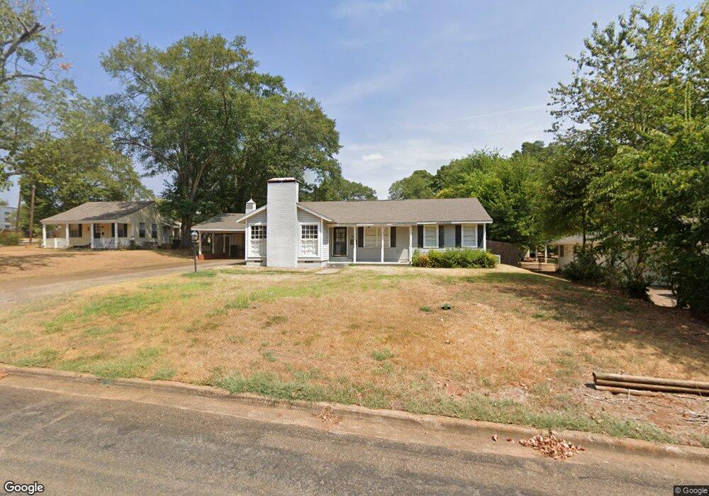 305 Myrtle St, Nacogdoches, TX 75965 - photo 1