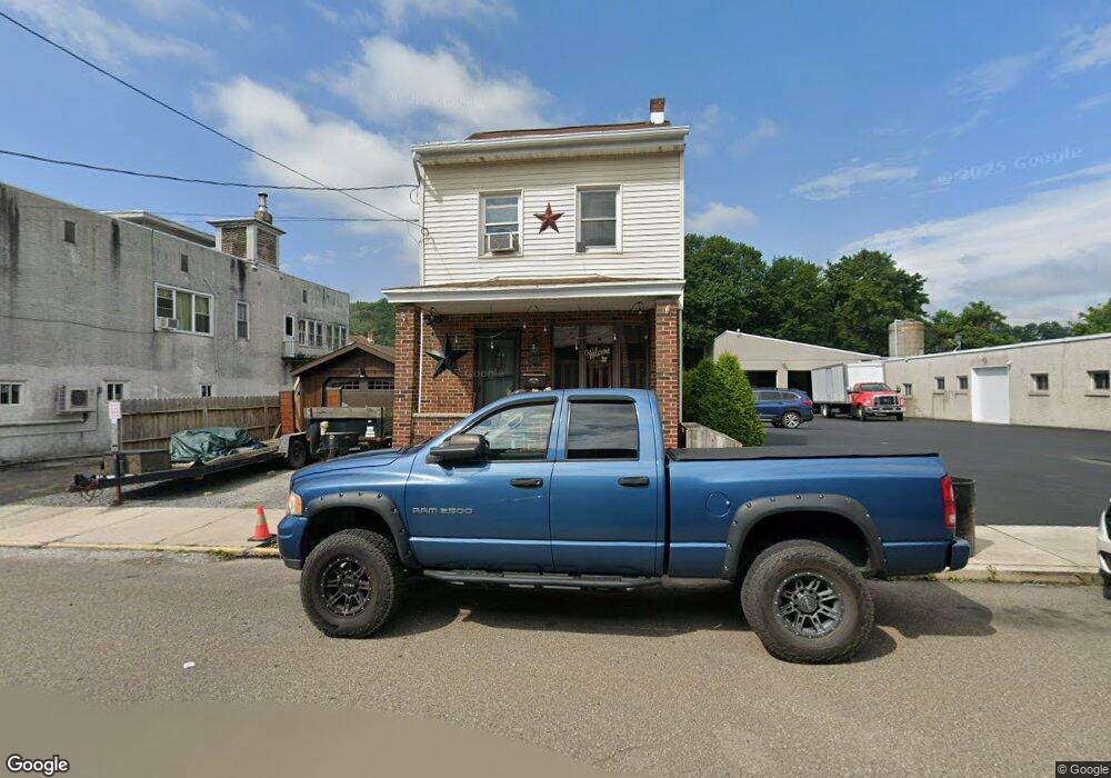 234 S Mill St, Saint Clair, PA 17970 - photo 1