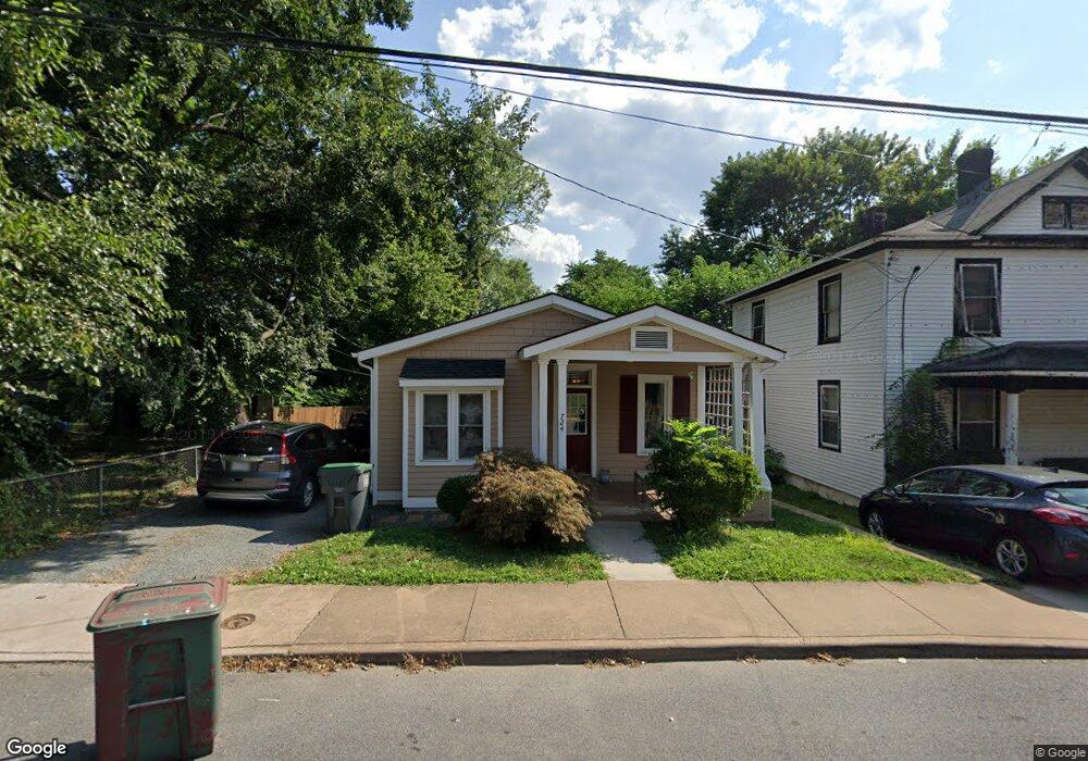 724 Nalle St, Charlottesville, VA 22903 - photo 1