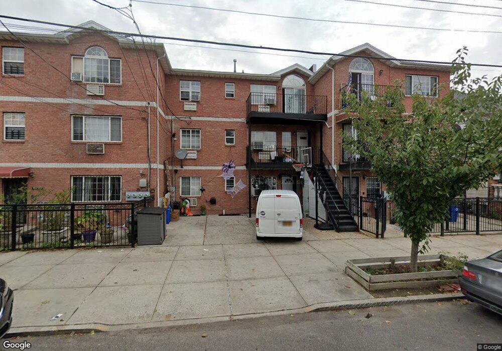 10305 97th St, Ozone Park, NY 11417 - photo 1