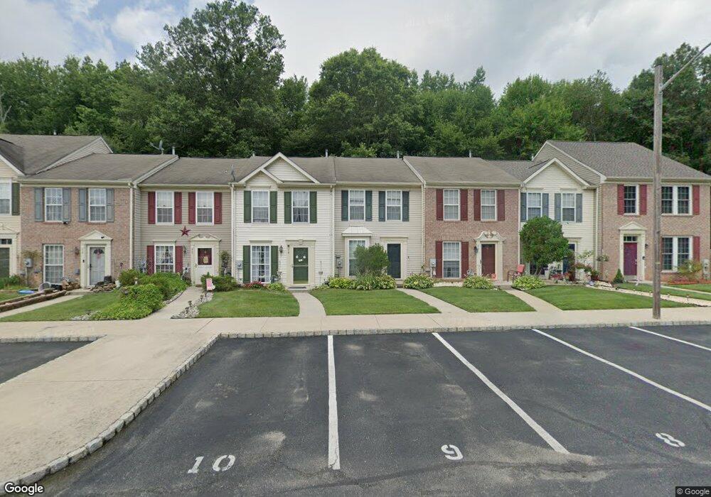 83 Guilford Place, Burlington, NJ 08016 - photo 1