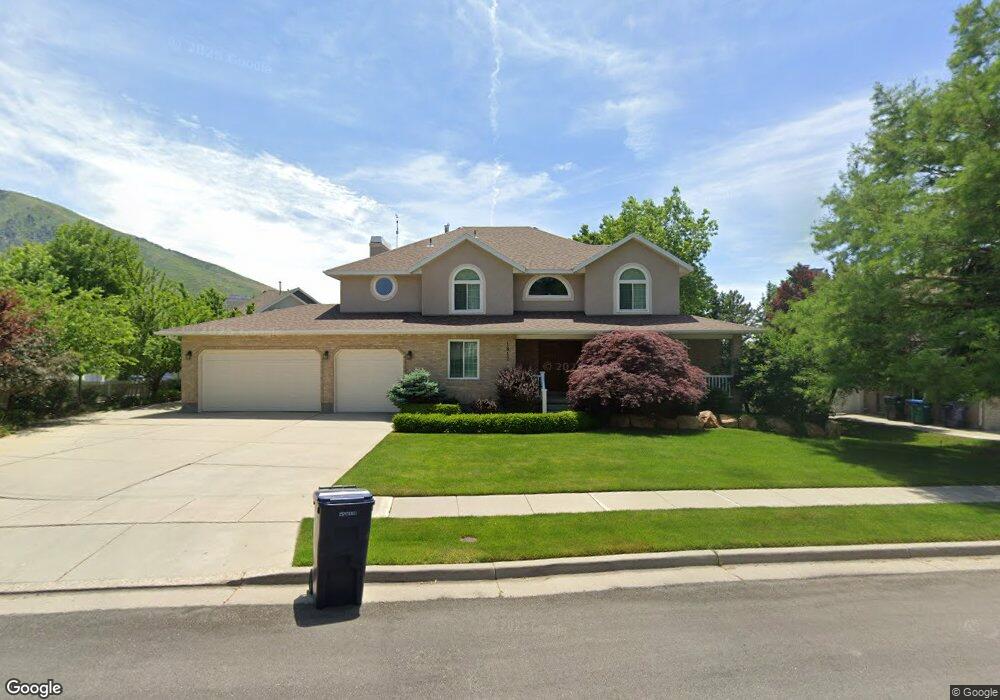 1812 E Gracey Ln, Sandy, UT 84092 - photo 1