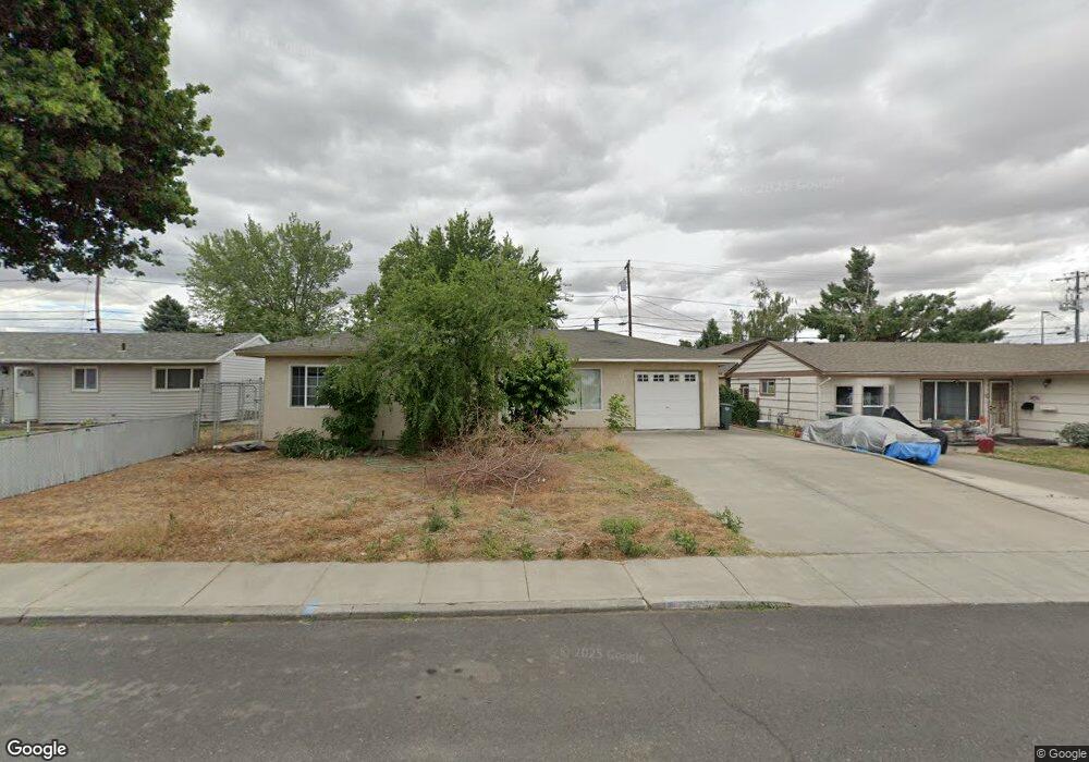 2434 SW Olson Ave, Pendleton, OR 97801 - photo 1