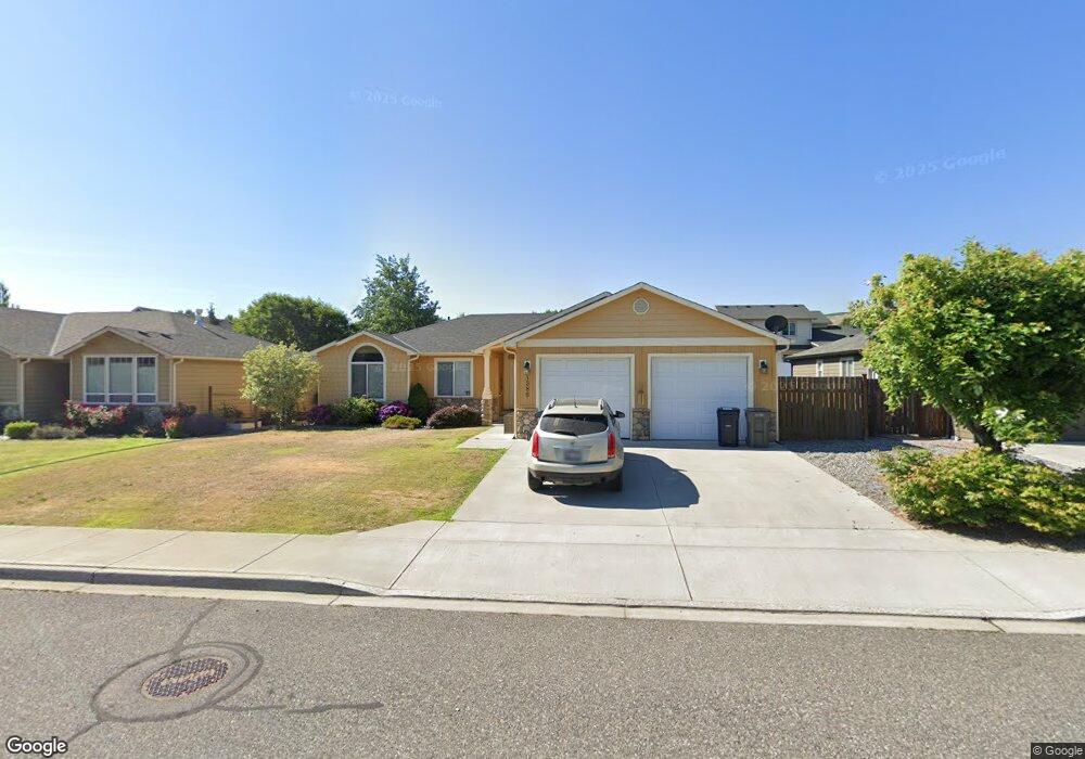 1386 Boulder Loop, East Wenatchee, WA 98802 - photo 1