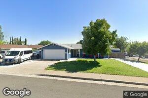 621 Brookridge Dr, Redding, CA 96003