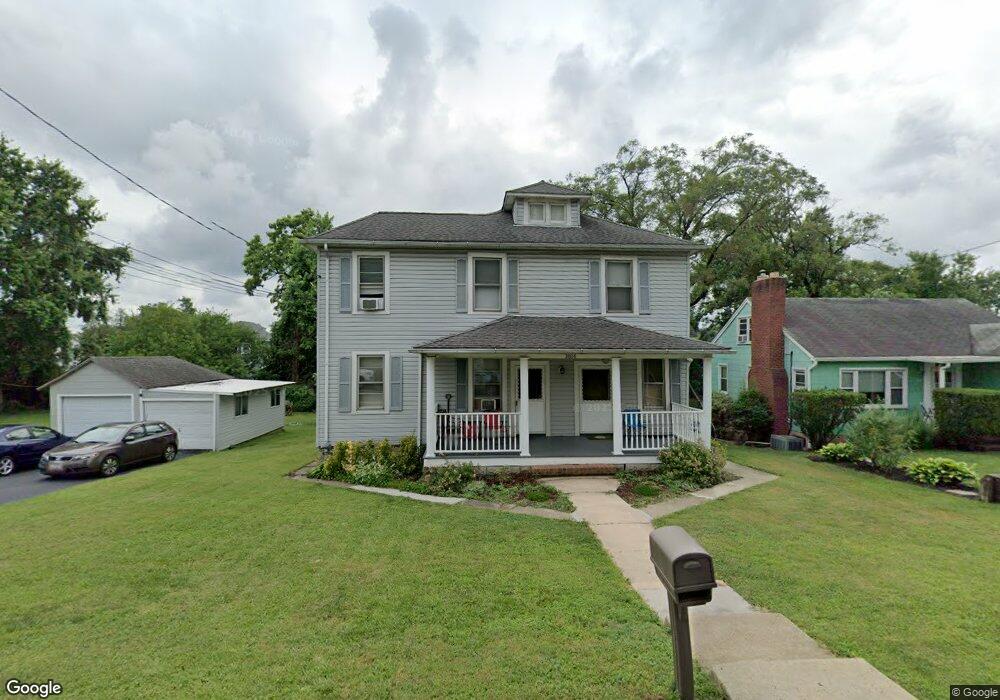 1816 Arbutus Ave, Halethorpe, MD 21227 - photo 1