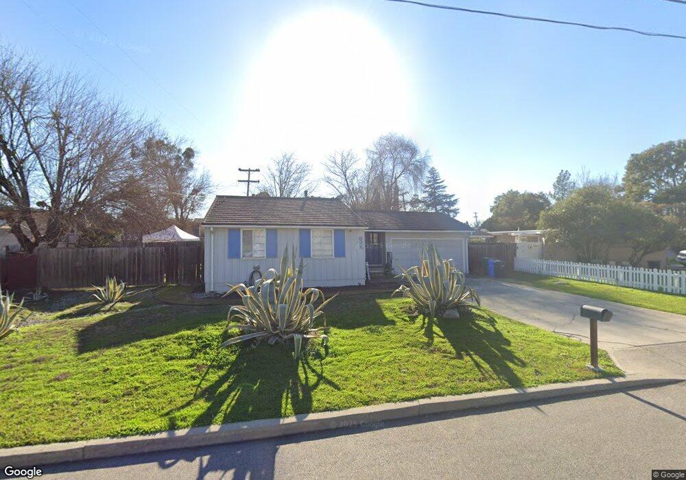 628 Moss Ave, Paso Robles, CA 93446 - photo 1