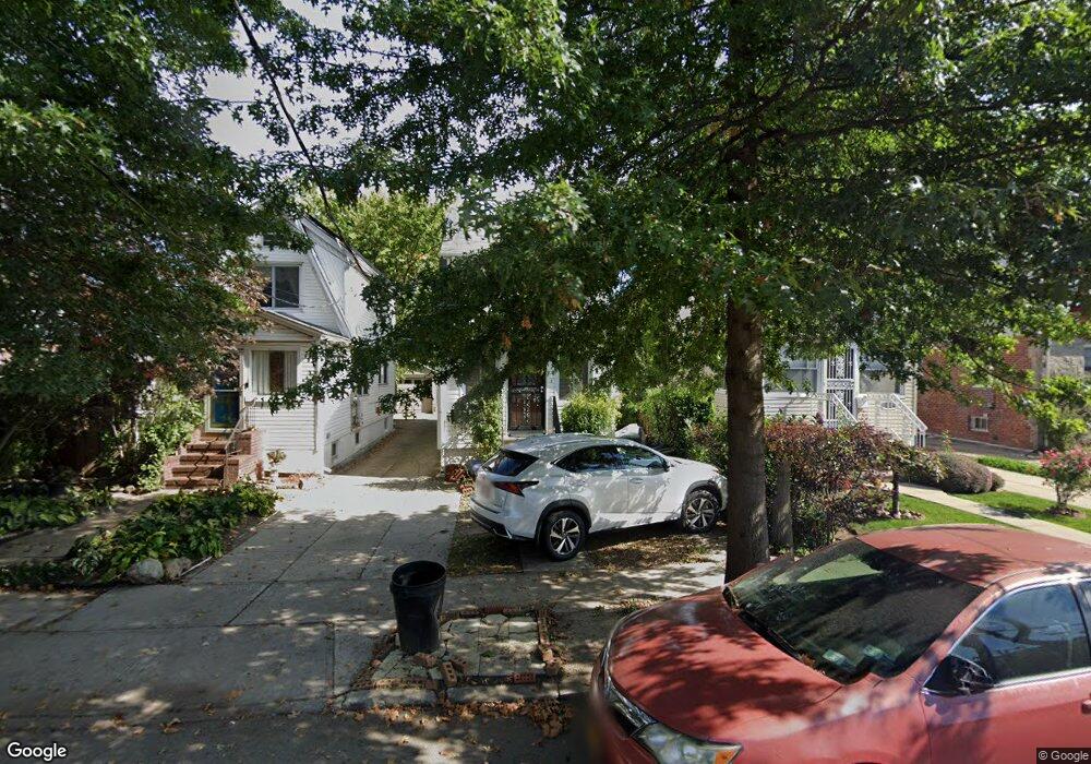 8315 168th Place, Jamaica, NY 11432 - photo 1