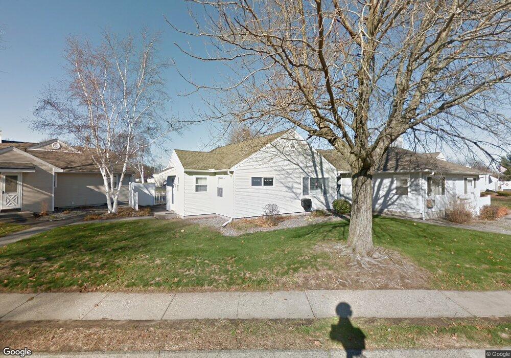 1105 James St, Chicopee, MA 01022 - photo 1