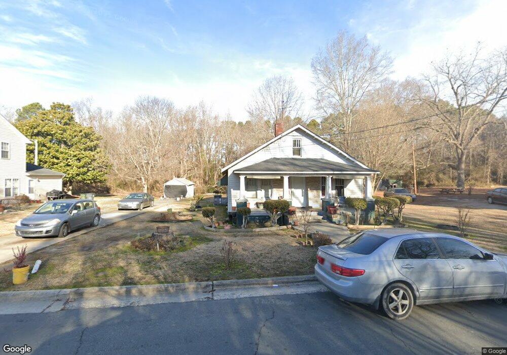 111 Peace St, Oxford, NC 27565 - photo 1