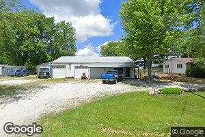 651 E State St, Palmyra, IL 62674
