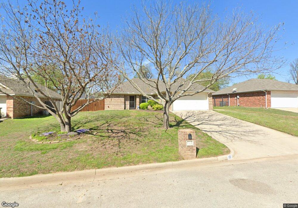 121 Cynthia Ln, Weatherford, TX 76087 - photo 1