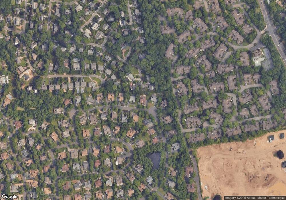 51 Bristol Dr, Manhasset, NY 11030 - photo 1