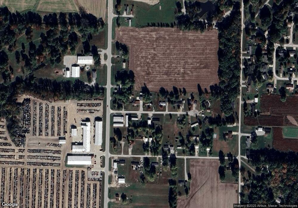 14076 E Libbie Ln, Effingham, IL 62401 - photo 1