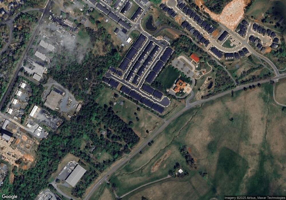 3652 Moffat St unit 34, Charlottesville, VA 22902 - photo 1