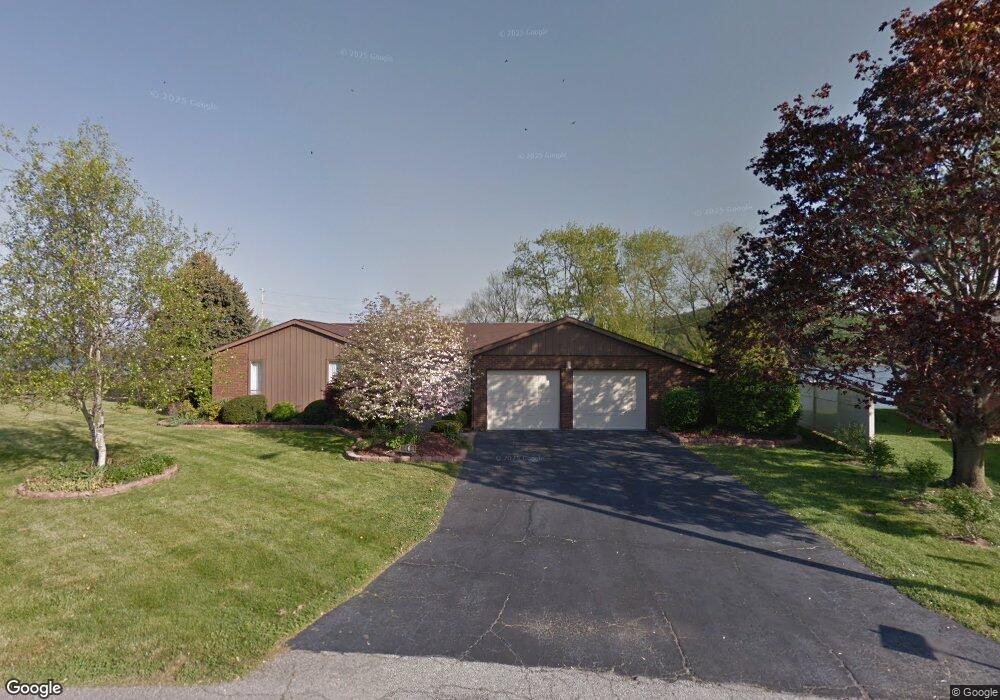 1464 N Calumet Dr, Worthington, KY 41183 - photo 1