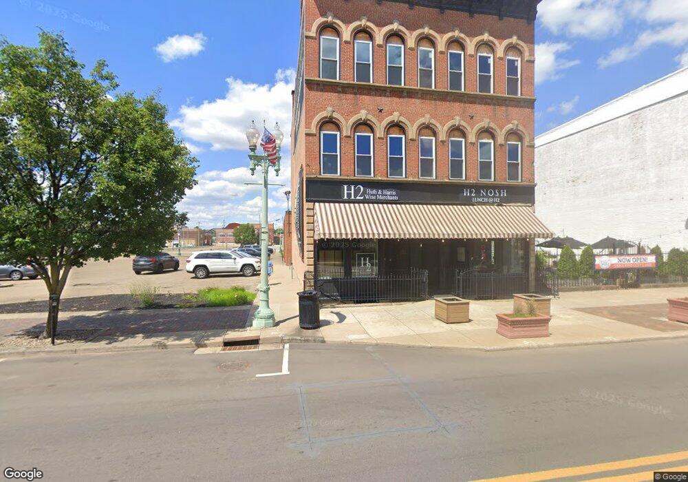 423 Tuscarawas St E, Canton, OH 44702 - photo 1