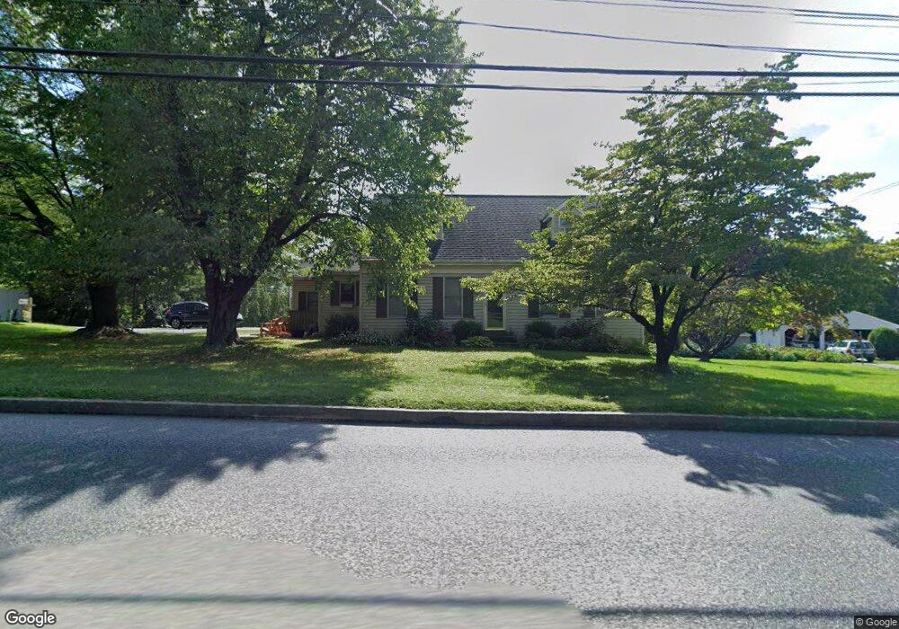 1581 Putnam Dr, Lancaster, PA 17602 - photo 1