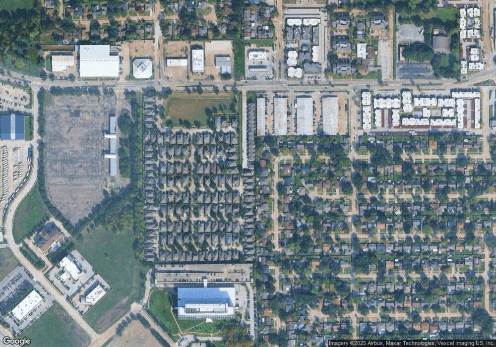 6010 Lynwood Banks Ln, Houston, TX 77092 - photo 1