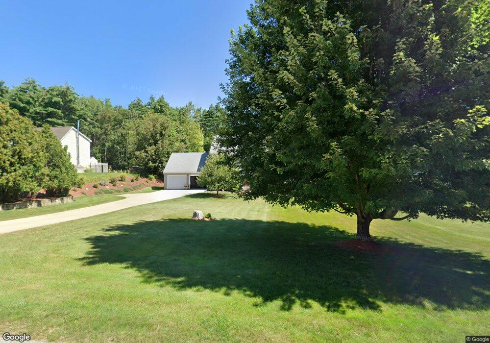 23 Woodhawk Dr, Milford, NH 03055 - photo 1