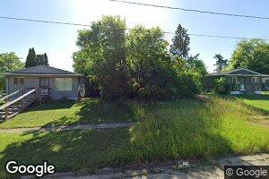 3207 Chambers St, Flint, MI 48507