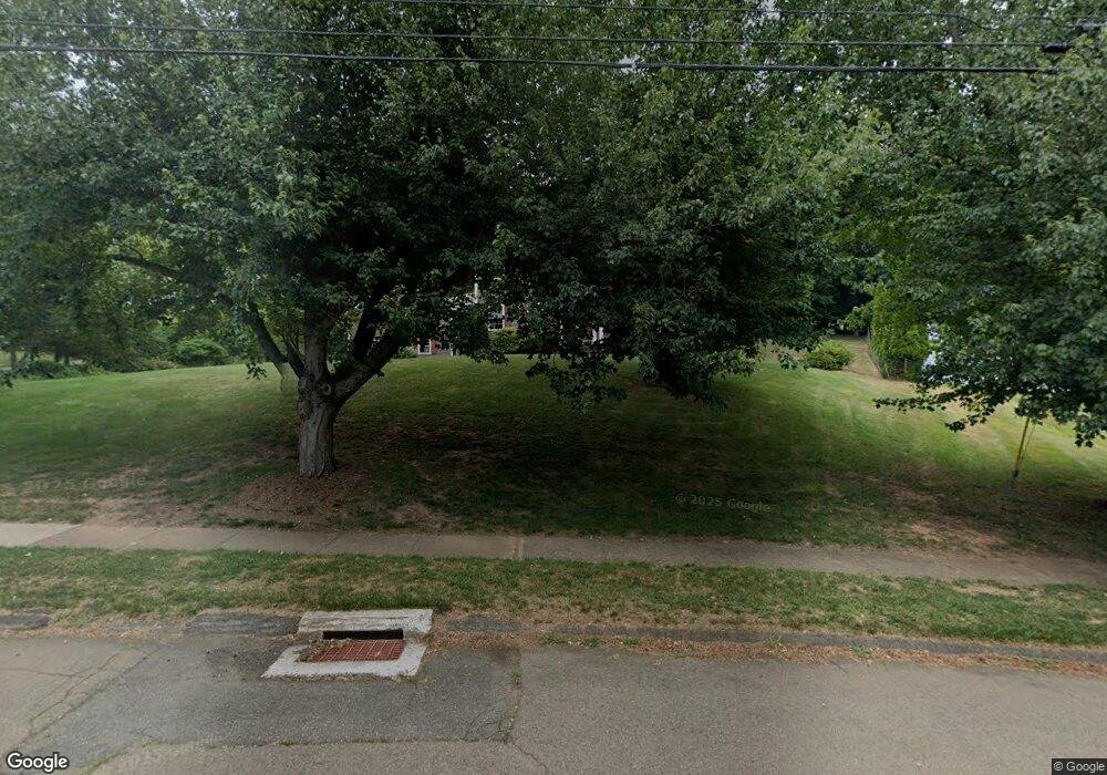 7 Molly Oneill Rd, Wallingford, CT 06492 - photo 1