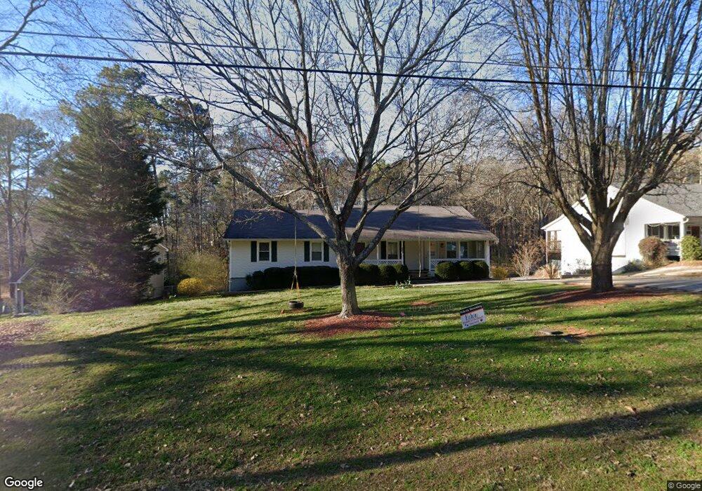 621 Virginia Ave, Suwanee, GA 30024 - photo 1