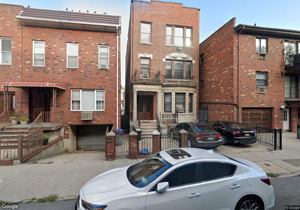 2530 38th St, Astoria, NY 11103 - photo 1