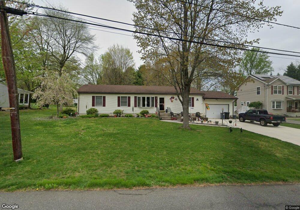 1154 Lexington Dr, Woodbury, NJ 08096 - photo 1