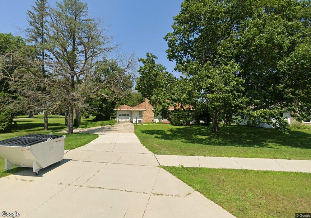 5110 University Ave, Cedar Falls, IA 50613 - photo 1