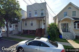 433 8th St, Carlstadt, NJ 07072