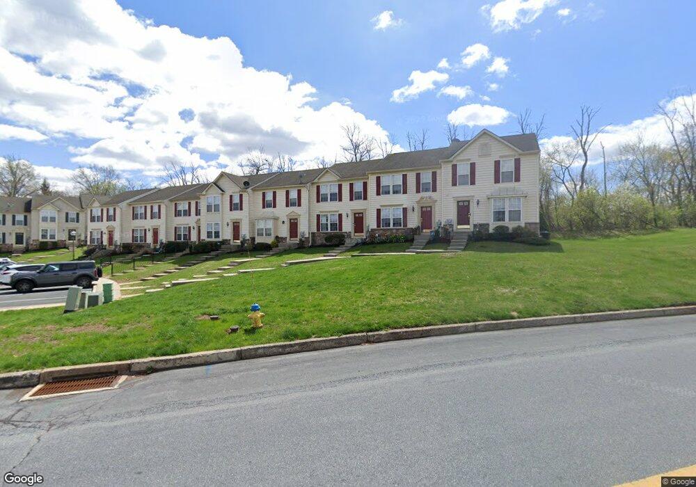 1405 Orchard View Rd, Reading, PA 19606 - photo 1