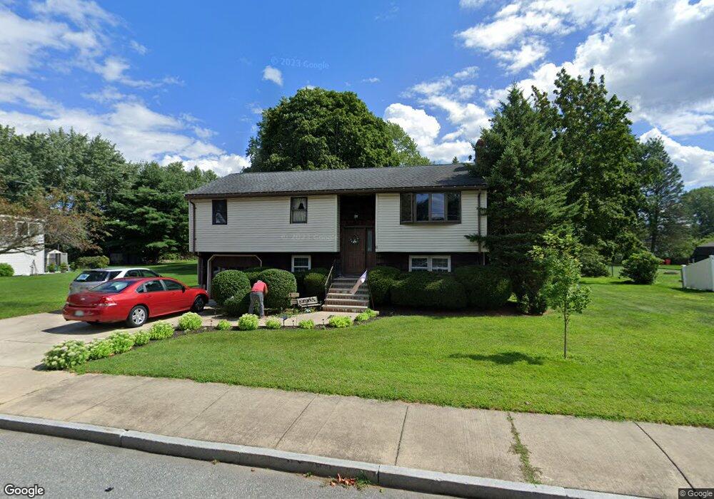 6 Thornton St, Woburn, MA 01801 - photo 1