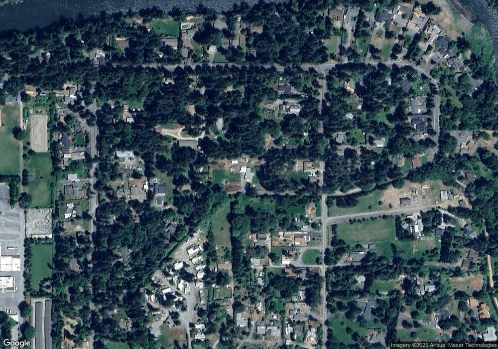 300 Gordon Way N, Grants Pass, OR 97527 - photo 1