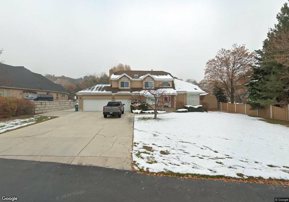 10454 N Edinburgh Dr, Highland, UT 84003 - photo 1