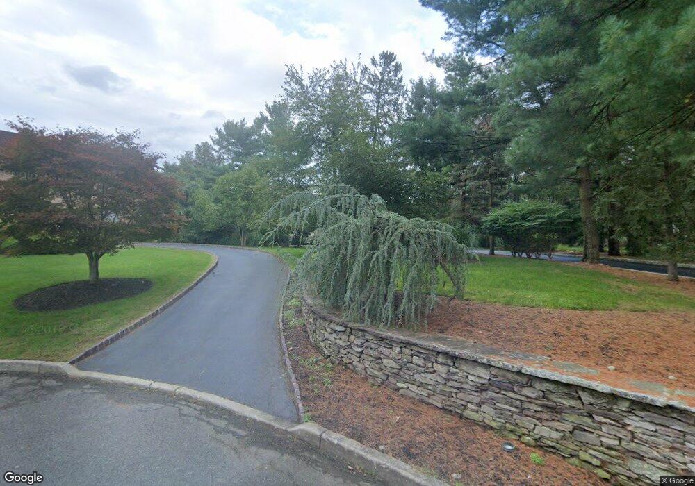 5 Ginkgo Ct, Upper Saddle River, NJ 07458 - photo 1