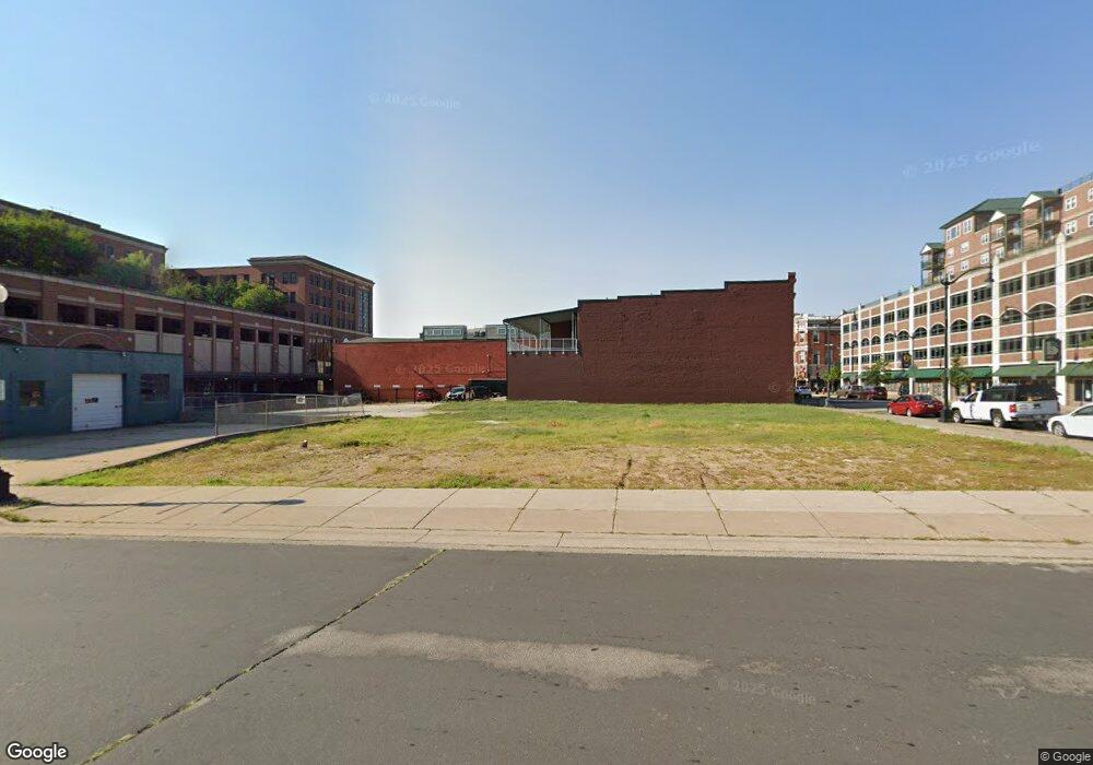 324 4th St S, La Crosse, WI 54601 - photo 1