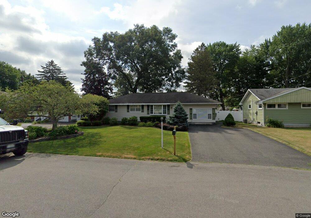 27 Norbrick Dr, Albany, NY 12205 - photo 1