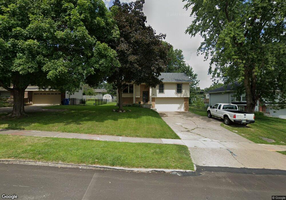 5301 Aurora Ave, Des Moines, IA 50310 - photo 1