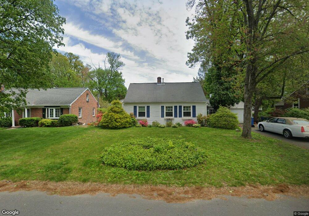 114 Greenleaf Ave, West Springfield, MA 01089 - photo 1