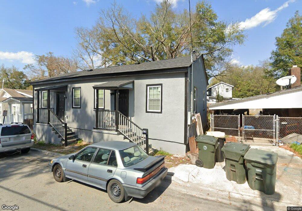 610 W 48th St, Savannah, GA 31405 - photo 1