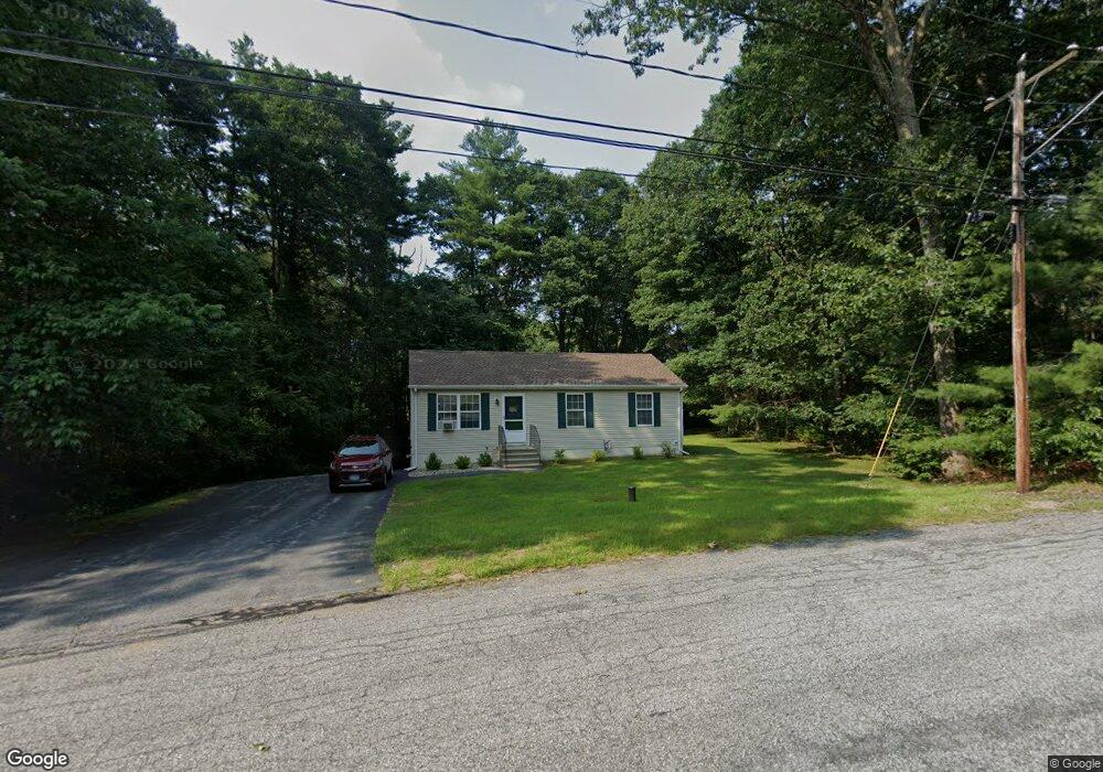 10 Quinebaug Dr, Danielson, CT 06239 - photo 1