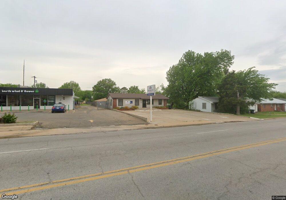 718 S Mission St, Sapulpa, OK 74066 - photo 1